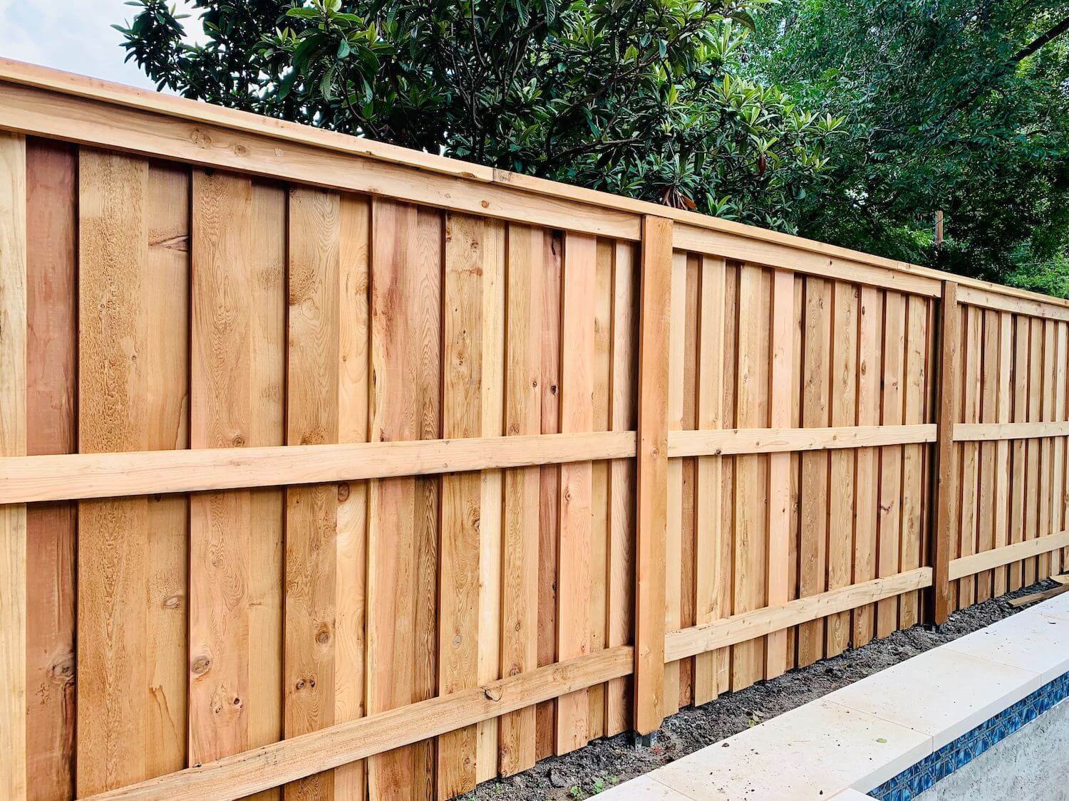 board-on-board-fence-picture-frame